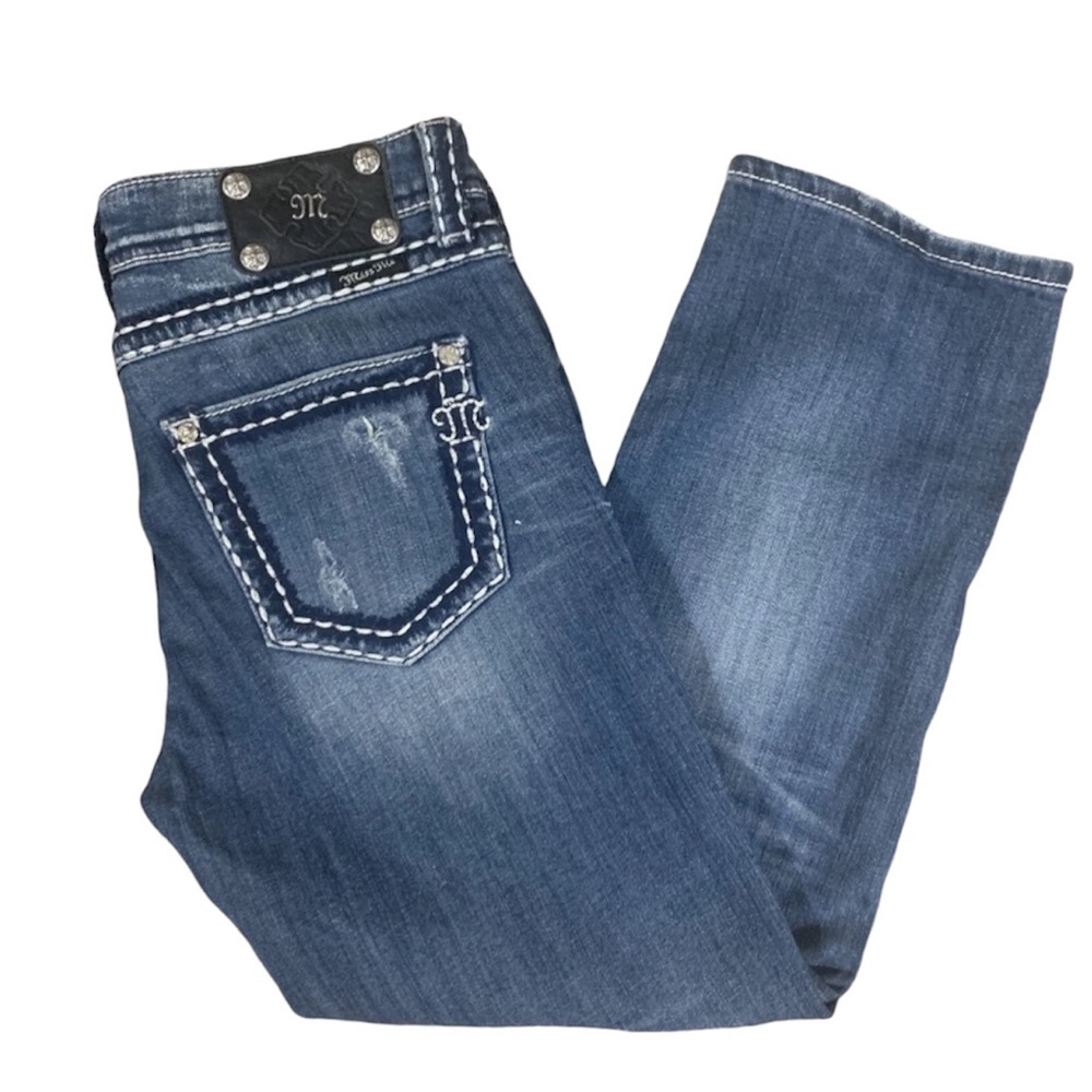 Miss me boyfriend relaxed fit straight leg capri crop jeans